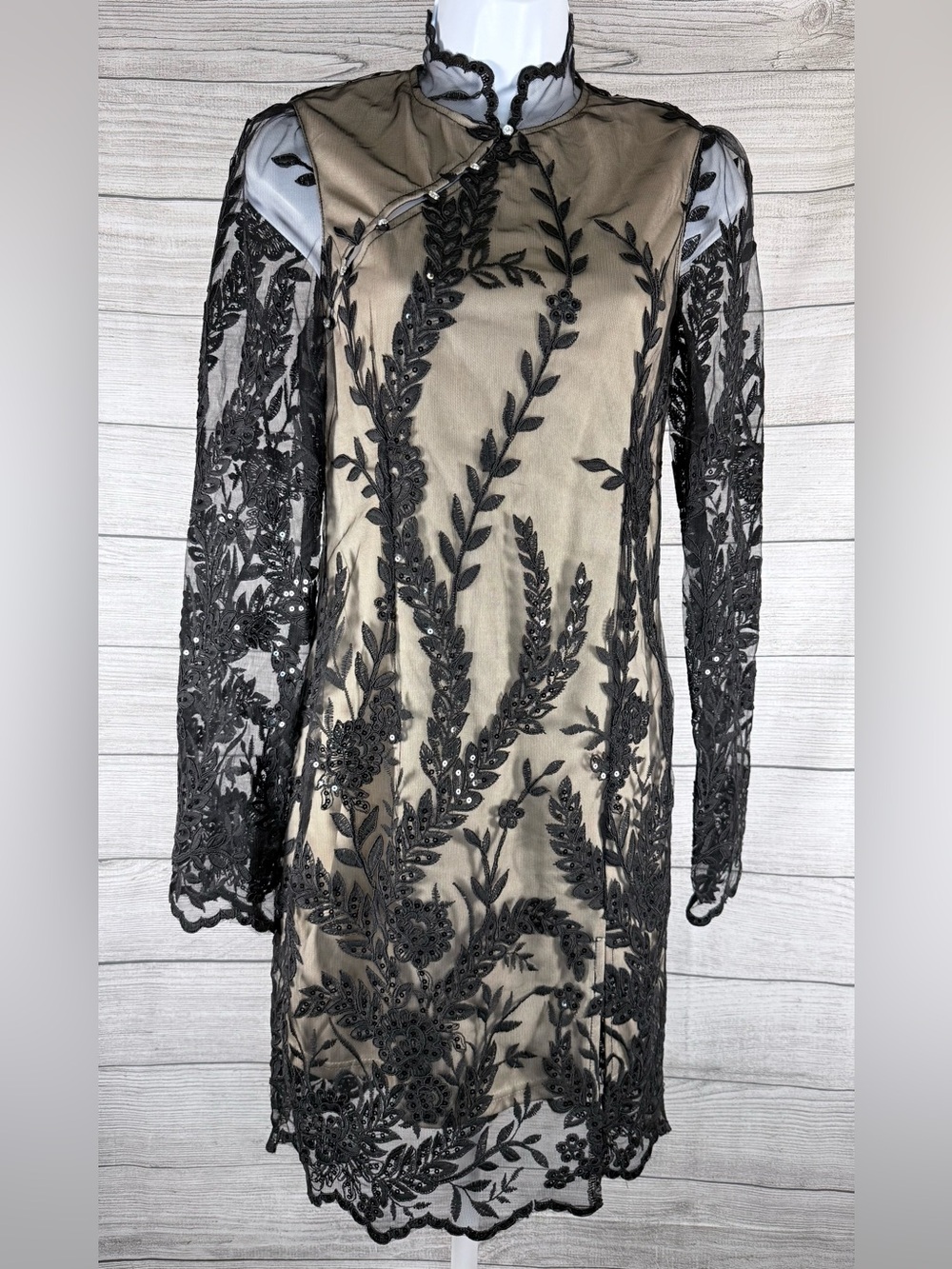 Black Embroidered Lace Long-Sleeve Dress